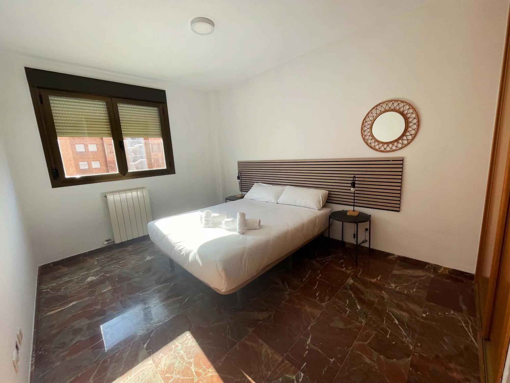Apartamentos El Pilar Suites 3000 Zaragoza Eksteriør billede
