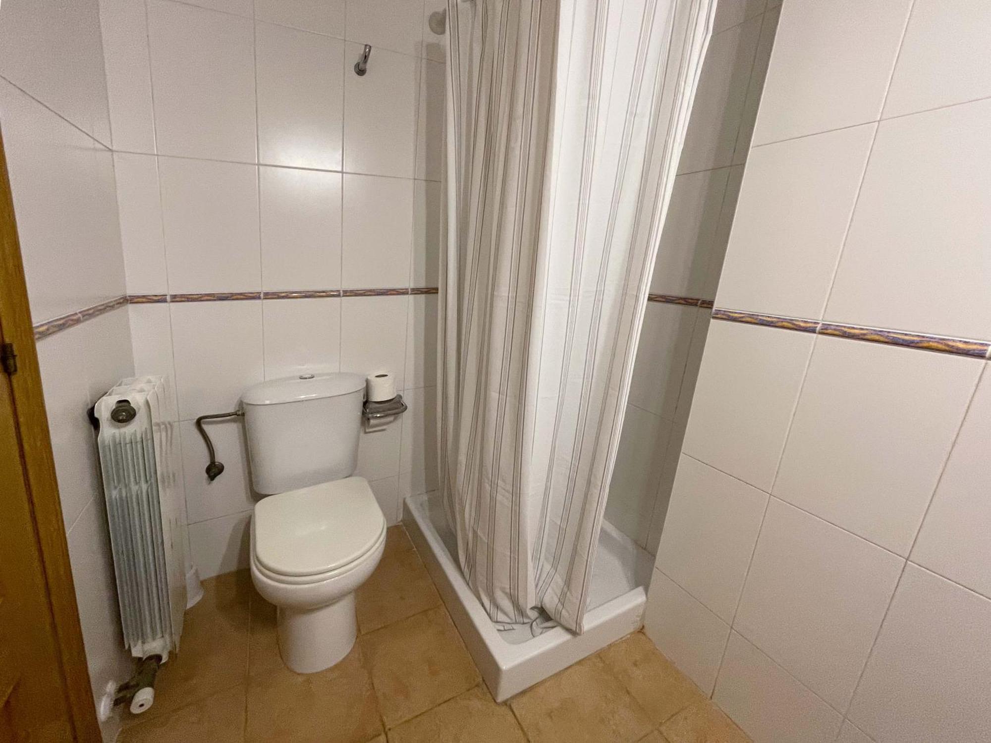 Apartamentos El Pilar Suites 3000 Zaragoza Eksteriør billede